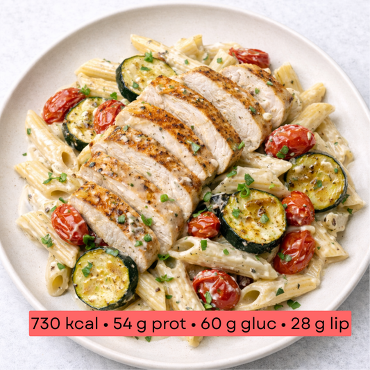 Masse - Penne au poulet fondant, crème légère & légumes du soleil