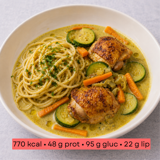 Masse - Poulet façon curry doux, spaghetti & légumes fondants